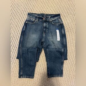 Brand New Arizona Jeans Size 3